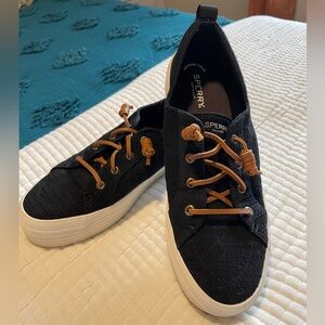 Sperry Platform Canvas Memory Foam Sneakers